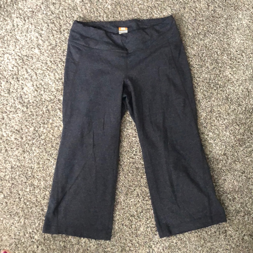 Lucy Crop Leggings